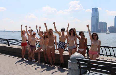 Topless girls in Moscow