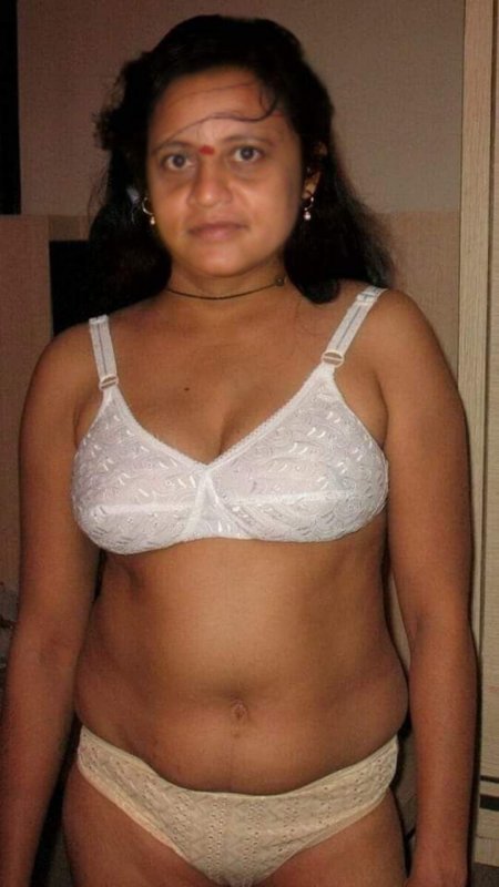 Fat Indian women naked
