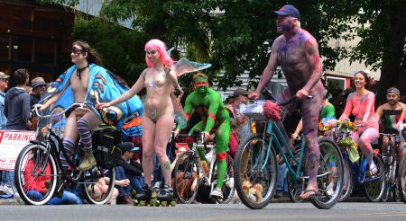 Fremont solstice parade - cyclists