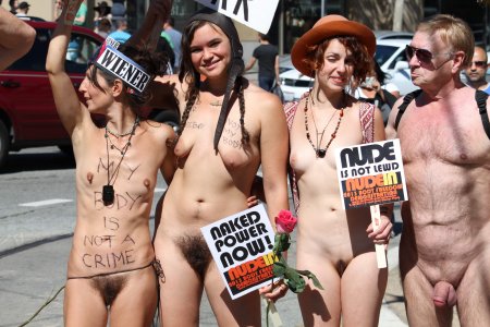 American nude protesters demonstrate naked to the public