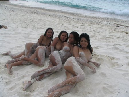 Naked girls in Thailand
