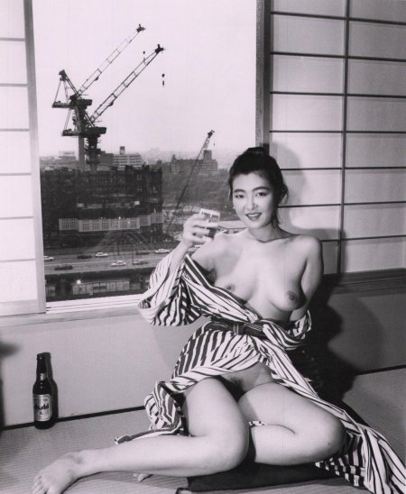 Japanese geisha erotic