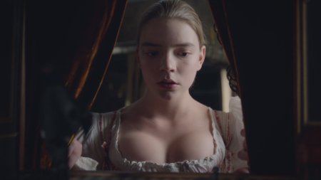 Anya Taylor-joy breasts