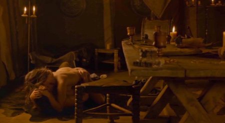 Oona Chaplin Pussy