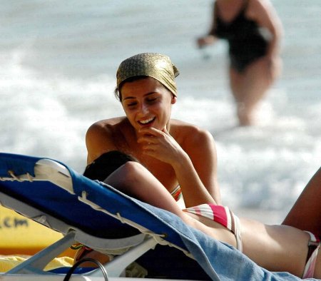 Nelly Furtado Ass