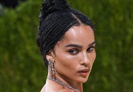 Zoe Kravitz on Metgala