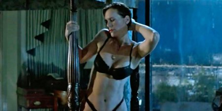 Jamie lee curtis - true lies