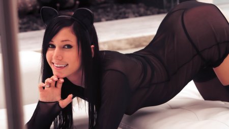 Catie Minx Batgirl