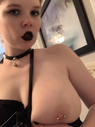 Big Titty Goth Egg