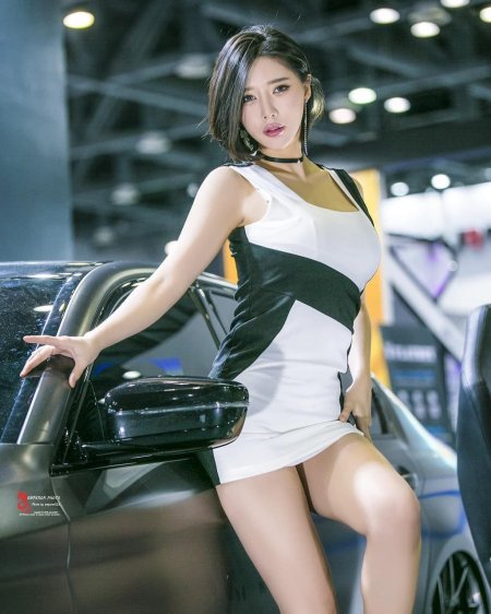 Korean fashion models