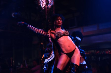 Black strippers