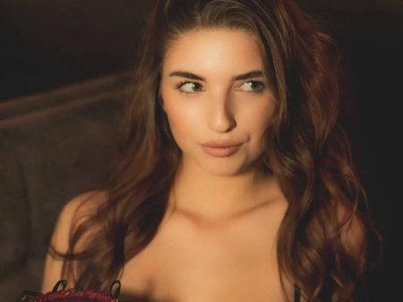 Gorgeous woman