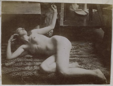 Isadora Duncan naked