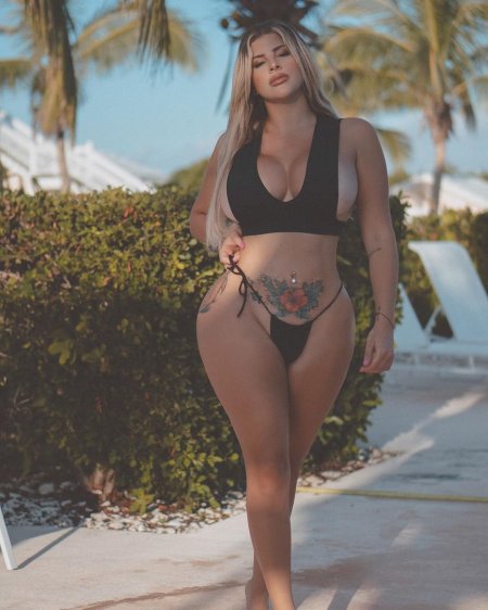Curvy
