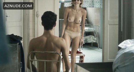 Naked celebrities