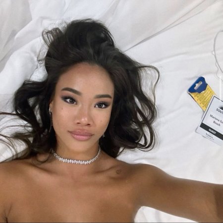Sexy Asian girls
