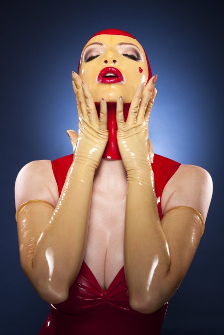 Lady Latex