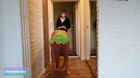 Naked meets delivery man
